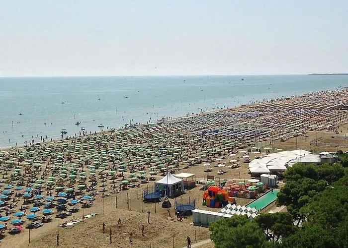 Family Villa In Lignano Pineta